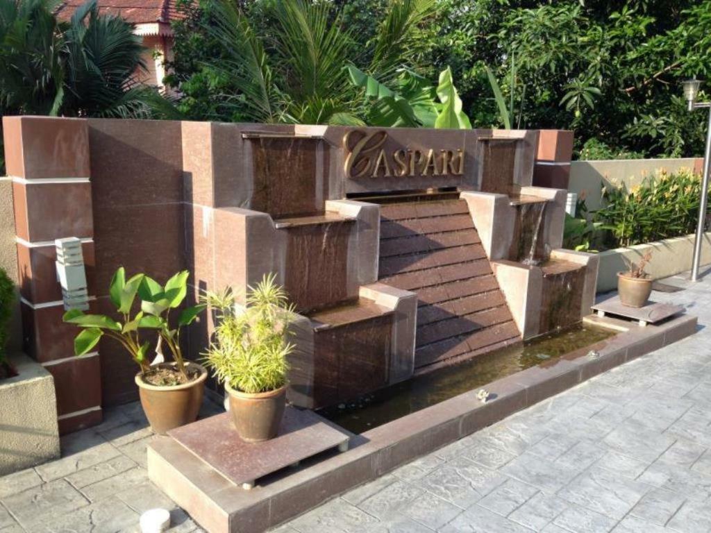 Caspari Hotel Tampin Esterno foto